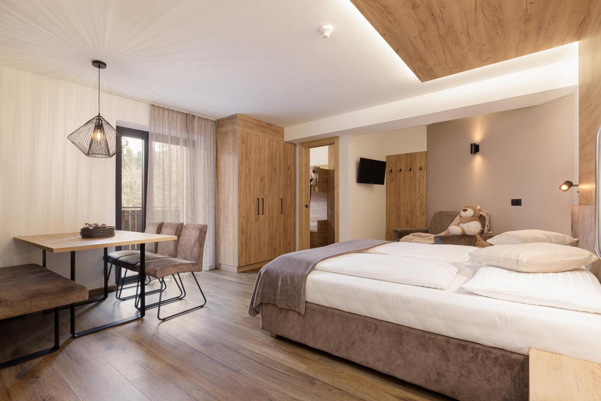 Family Aparthotel Winklwiese Olang Ngoại thất bức ảnh