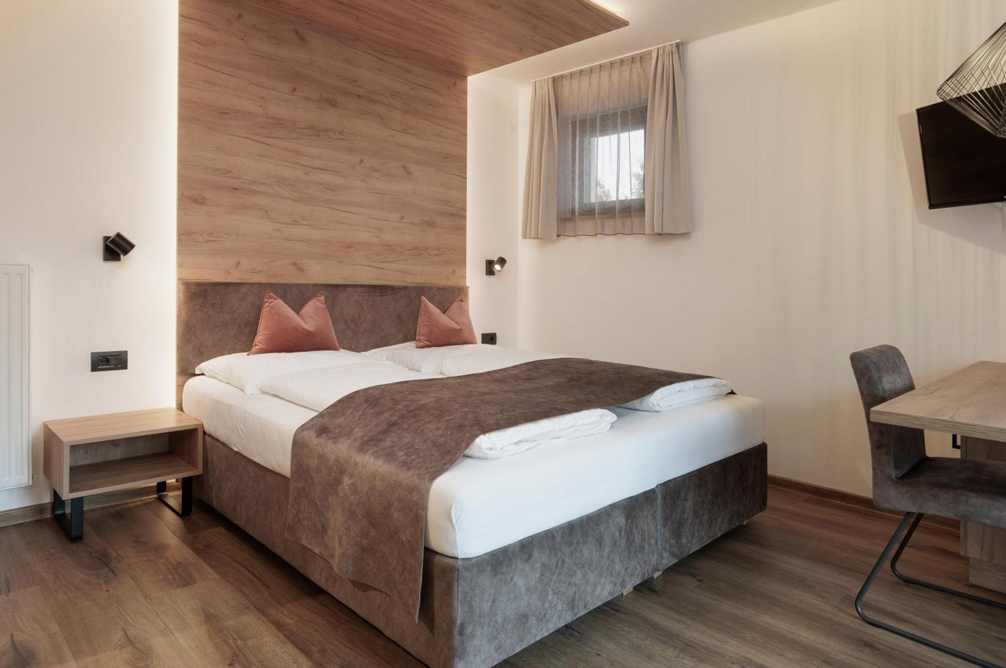 Family Aparthotel Winklwiese Olang Ngoại thất bức ảnh