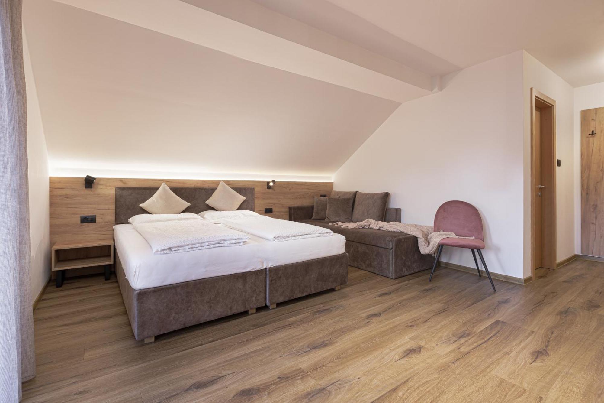 Family Aparthotel Winklwiese Olang Ngoại thất bức ảnh